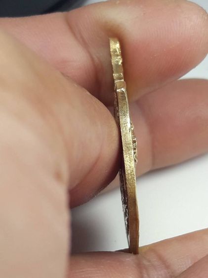 เหรียญหลวงพ่อเกษมเขมโก รูปที่ 4