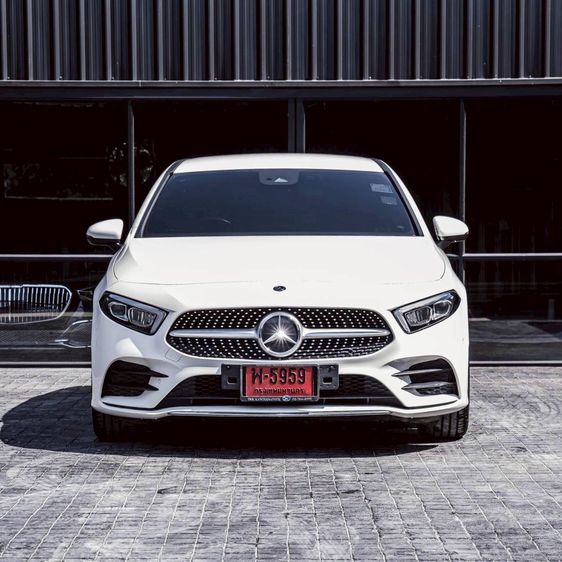 Mercedes-Benz A-Class 2021 A200 Sedan เบนซิน ไม่ติดแก๊ส เกียร์อัตโนมัติ ขาว รูปที่ 2