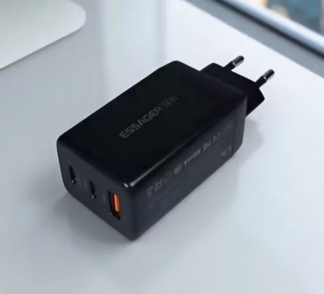 ที่ชาร์จแบต Essager 67W GaN Charger รูปที่ 2
