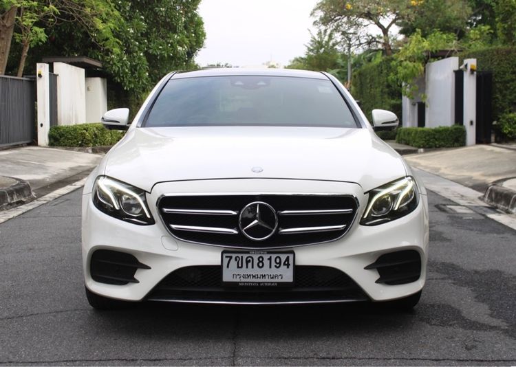 รถ Mercedes-Benz E-Class E350 AMG สี ขาว