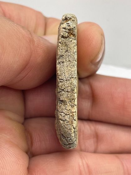 พระสมเด็จวัดระฆังพิมพ์ใหญ่ ไม่ตัดขอบเนื้อหาเก่าสวยเป็นธรรมชาติน่าเก็บสะสม พุทธคุณเด่น เมตตา-มหาโชค รูปที่ 4