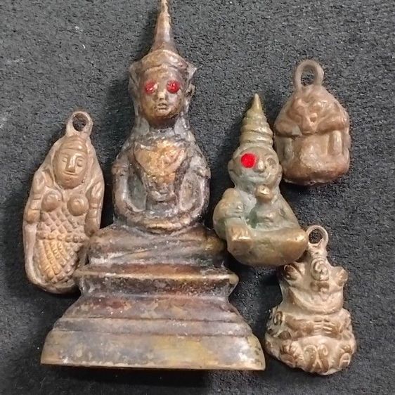 พระบ้านเก็บเก่า พระเก่าๆ