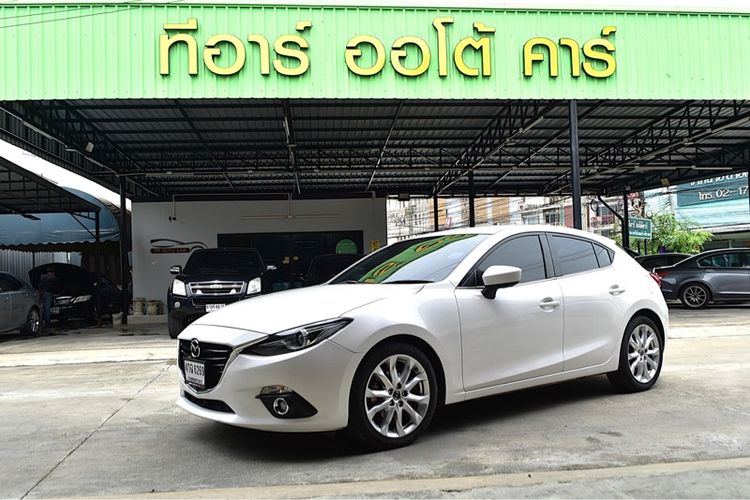 รถ Mazda Mazda3 2.0 S สี ขาว