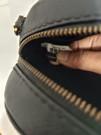 กระเป๋า MARC JACOBS ขายตามสภาพมีตำหนิก่อนตัดสินใจสั่งกรุณาอ่านรายระเอียด รูปที่ 8