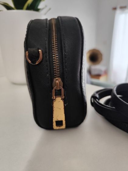 กระเป๋า MARC JACOBS ขายตามสภาพมีตำหนิก่อนตัดสินใจสั่งกรุณาอ่านรายระเอียด รูปที่ 3