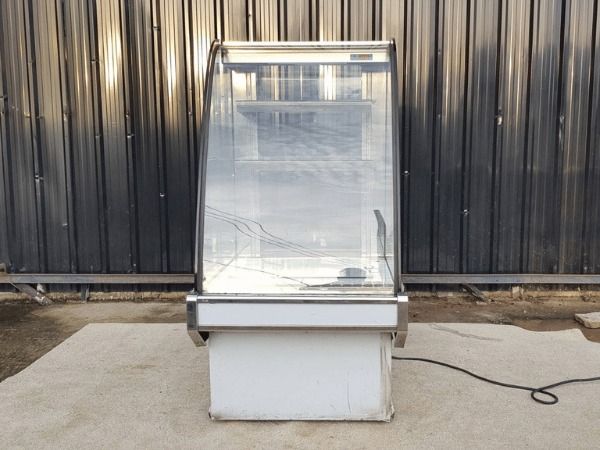 ตู้แช่ ตู้โชว์เค้ก กระจกทรงโค้ง 3 ชั้น  รูปที่ 3