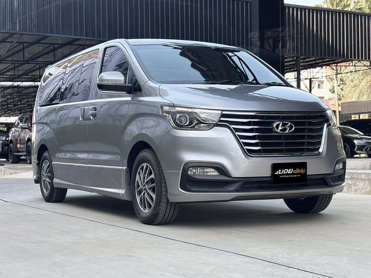Hyundai H-1 2019 2.5 Elite Utility-car ดีเซล ไม่ติดแก๊ส เกียร์อัตโนมัติ เทา รูปที่ 3