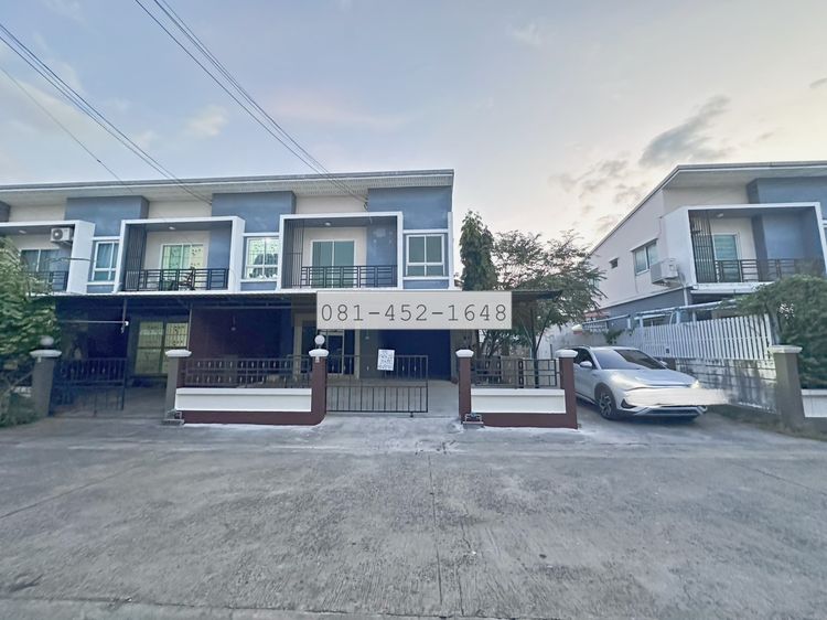 ไม่มี ขายทาวน์โฮม 2 ชั้น แปลงมุม โครงการหมู่บ้านสวนหลวงวิลล์ 6 (Suan Luang Ville 6) ทำเลทอง ใกล้แหล่งอำนวยความสะดวกครบครัน 