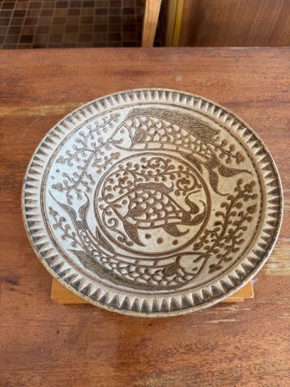 พานสังคโลกลายทองโบราณ รูปที่ 3