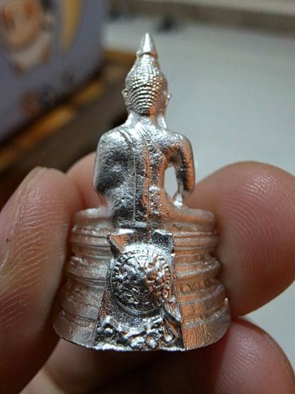 พระพุทธ โสธร รุ่นประวัติศาสตร์ 80ปี สวยหายาก กรมตำรวจ ชุดกรรมการ สร้างน้อย ขายตามสภาพของที่บ้าน พร้อมส่งครับพี่ๆ น่าสะสมครับ รูปที่ 8