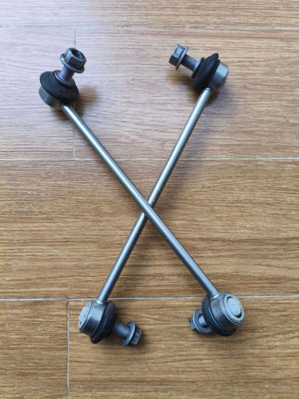 ลูกหมากกันโคลง MG EP แท้ถอด สภาพดี พร้อมใช้งาน คู่ละ 450 บาท รับได้ที่บ้าน ย่านสายไหม หรือให้จัดส่งได้
ติดต่อ 0941797810  รูปที่ 3