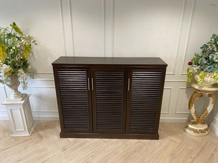 ตู้วางรองเท้าไม้ 3 บานเปิด สีน้ำตาลเข้ม รูปที่ 8