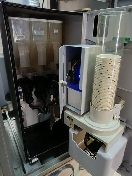 ตู้กดกาแฟมือสอง พร้อมใช้งาน รูปที่ 2