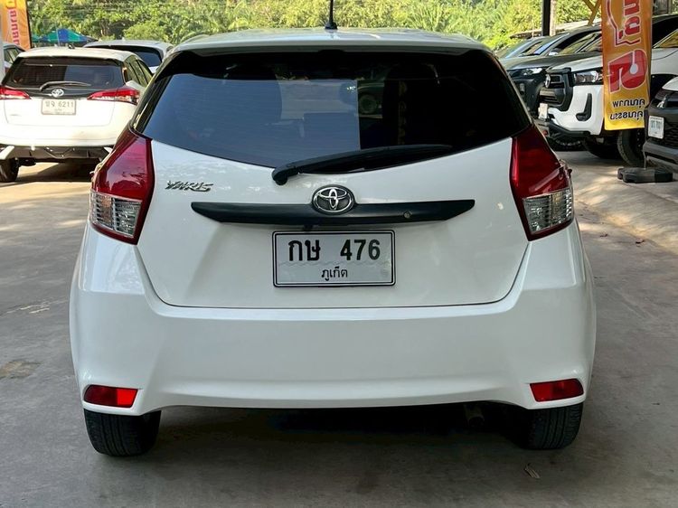 Toyota Yaris 2016 1.2 J Sedan เบนซิน ไม่ติดแก๊ส เกียร์อัตโนมัติ ขาว รูปที่ 4