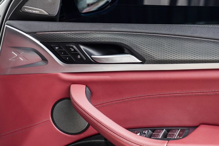 BMW X4 2021 2.0 xDrive20d M Sport 4WD Utility-car ดีเซล ไม่ติดแก๊ส เกียร์อัตโนมัติ ขาว รูปที่ 4