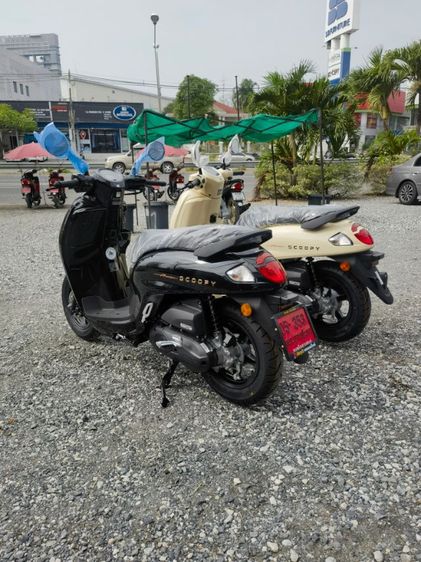 อยู่ตรงข้ามห้างเซ็นทรัลชลบุรี Honda Scoopy-i รถใหม่  รูปที่ 4