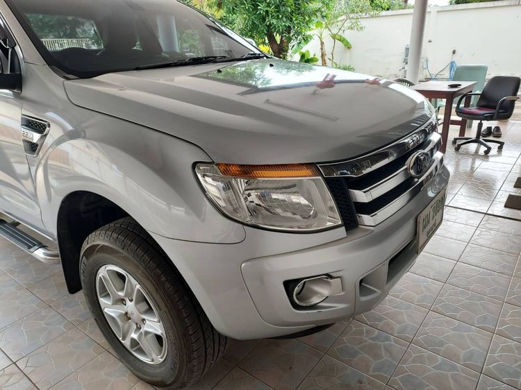 รถ Ford Ranger 2.2 Hi-Rider XLT สี เทา