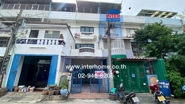 ทาวน์เฮ้าส์ 3 ชั้นครึ่ง 19 ตร.ว. หมู่บ้านธารทอง1 ใกล้ BTSบางหว้า ซอยบางแวก26 ถนนบางแวก ถนนราชพฤกษ์ เขตภาษีเจริญ กรุงเทพมหานคร