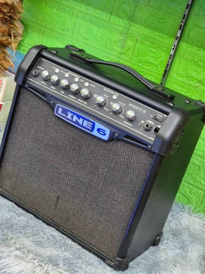 LINE 6 Spider IV 15 แอมป์กีตาร์โมเดลลิ่ง 15W รูปที่ 4