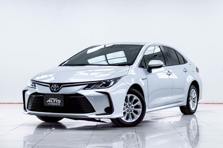 รถ Toyota Altis 1.8 Hybrid Entry สี เทา