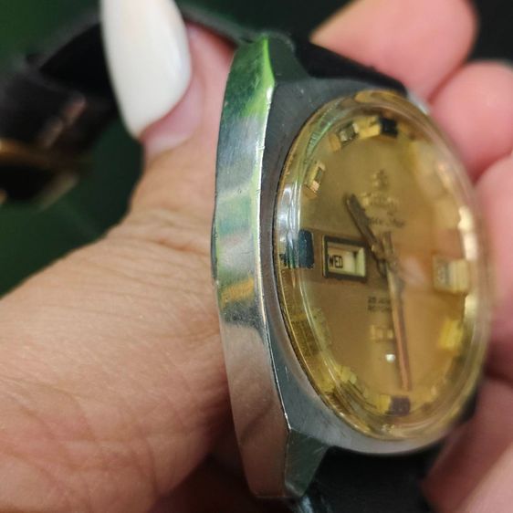 TITONI Space Star Automatic Vintage Day-Date รูปที่ 8