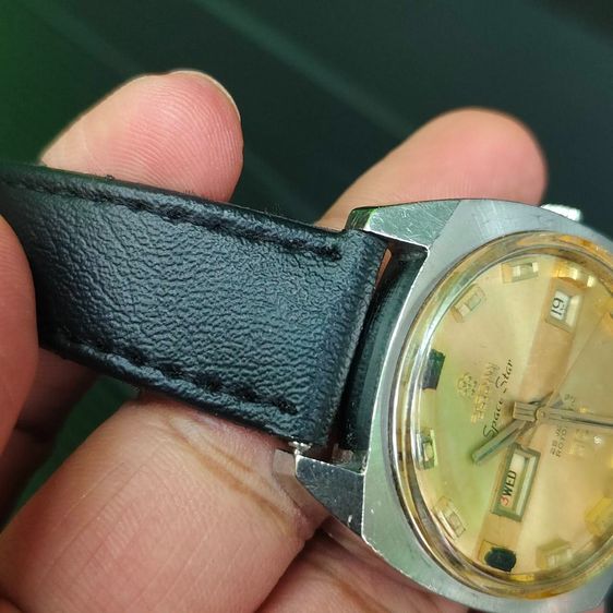 TITONI Space Star Automatic Vintage Day-Date รูปที่ 6