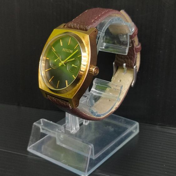 Nixon Time Teller Deluxe หน้าปัดดำ ตัวเรือนทอง รูปที่ 4