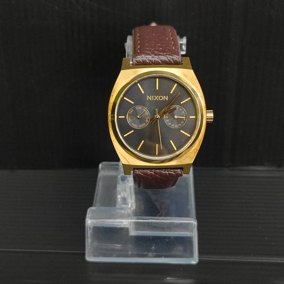 Nixon Time Teller Deluxe หน้าปัดดำ ตัวเรือนทอง รูปที่ 3
