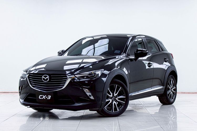 รถ Mazda CX-3 2.0 S สี ดำ