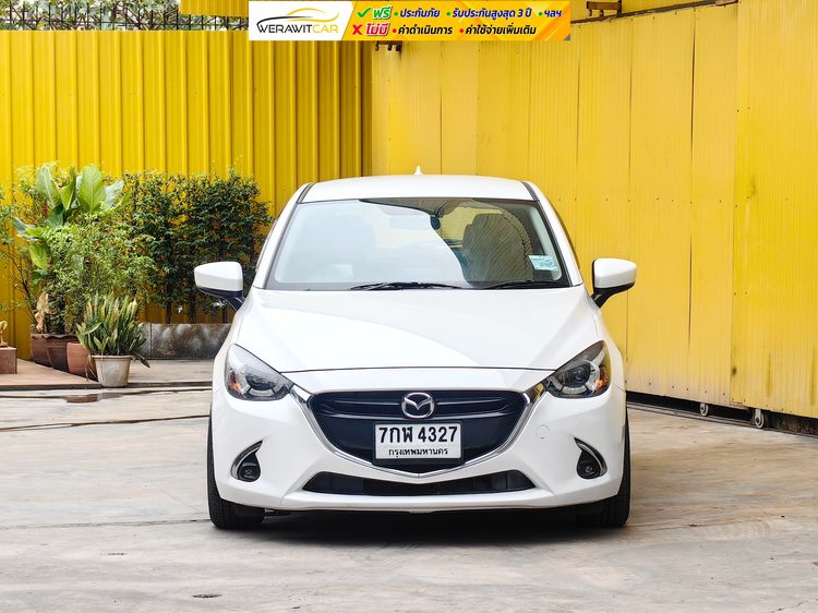 Mazda Mazda 2 2018 1.3 High Connect Sedan เบนซิน ไม่ติดแก๊ส เกียร์อัตโนมัติ ขาว รูปที่ 2