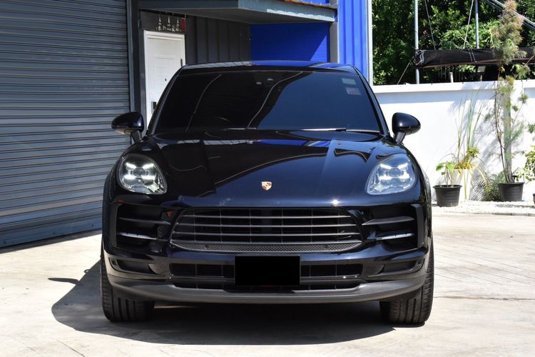 Porsche Macan 2022 2.0 4WD Utility-car เบนซิน เกียร์อัตโนมัติ ดำ รูปที่ 2