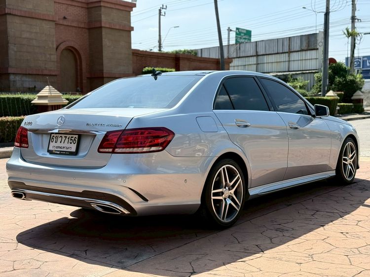 Mercedes-Benz E-Class 2014 E300 2.2 BlueTEC Hybrid AMG Dynamic Sedan ดีเซล เกียร์อัตโนมัติ เทา รูปที่ 4