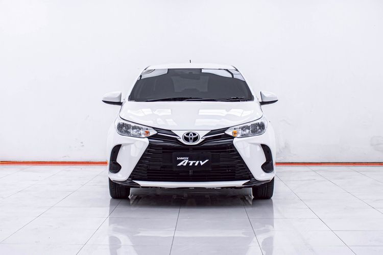 Toyota Yaris ATIV 2021 1.2 Entry Sedan เบนซิน ไม่ติดแก๊ส เกียร์อัตโนมัติ ขาว รูปที่ 4