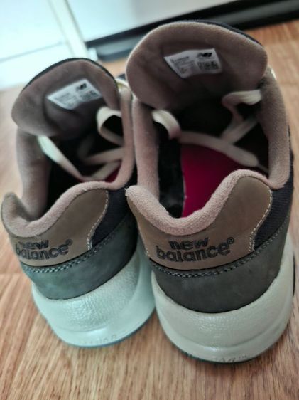  New Balance
รุ่น580
สีดำเทา (Black Grey)  รูปที่ 3