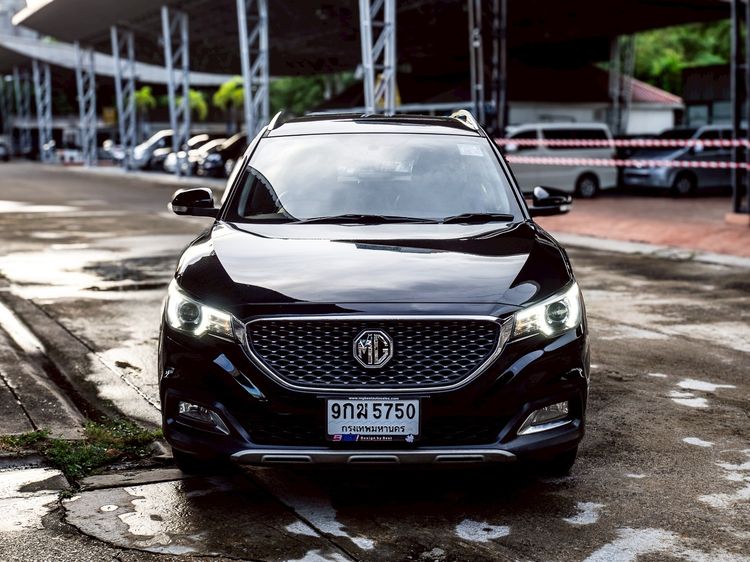รถ MG ZS 1.5 D สี ดำ