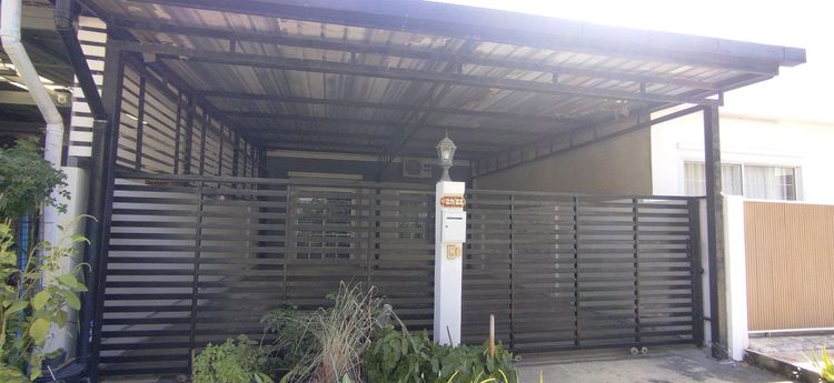 อื่นๆ ขายบ้านทาวเฮ้าส์ 2 ชั้น จอดรถ 2 คัน