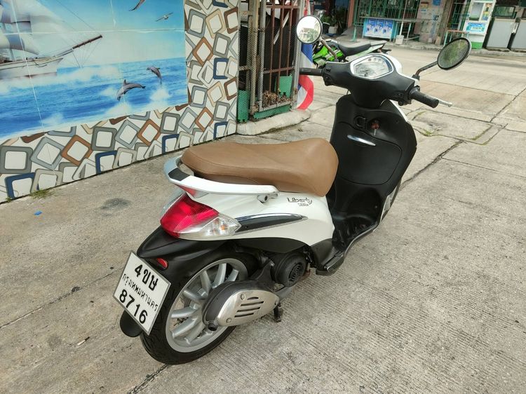 🛵ยังไงก็ขาย Liberty125 ปี54 เครื่องดี สีสวย สตาร์ทมือ(ขายตามสภาพ)  เล่มชุดโอนครบ+เปลี่ยนถ่ายน้ำมันเครื่องฟรี ส่งฟร30กิโล รูปที่ 7