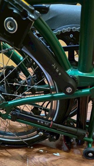 Dec2024 UK Brompton C-Line Bicycle 6 speed M6R Made in London รับประกัน 5ปี รูปที่ 8