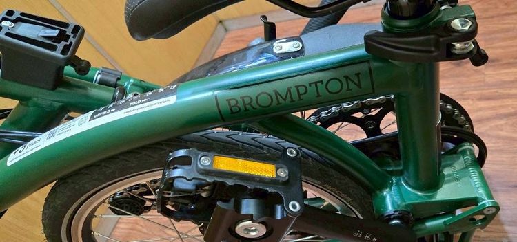 Dec2024 UK Brompton C-Line Bicycle 6 speed M6R Made in London รับประกัน 5ปี รูปที่ 5