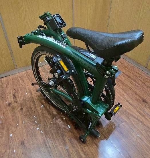 Dec2024 UK Brompton C-Line Bicycle 6 speed M6R Made in London รับประกัน 5ปี รูปที่ 4
