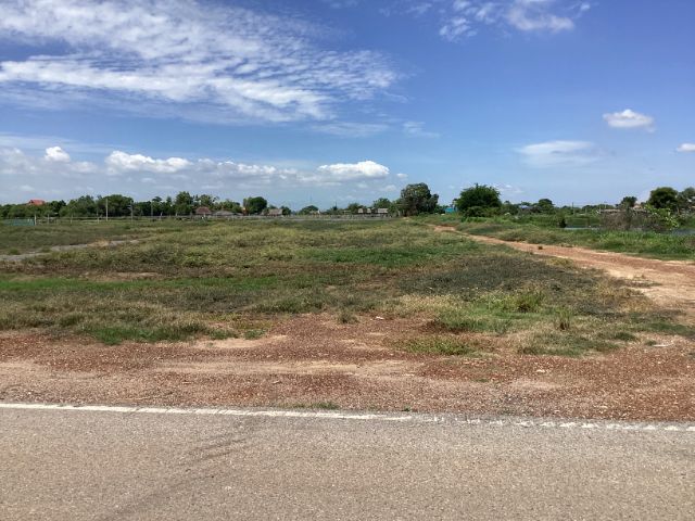 ที่ดินถมแล้วแปลงละ2ไร่ใกล้วงแหวนเลี่ยงเมืองฉะเชิงเทราด้านใต้ ห่างจาก304ประมาณ2กิโลเมตร