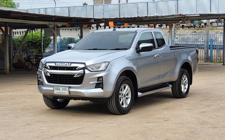 รถ Isuzu D-MAX 1.9 Hi-Lander Z สี บรอนซ์เงิน