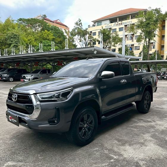 Toyota Hilux Revo 2022 Smart Cab 2.4 Entry Prerunner Pickup ดีเซล ไม่ติดแก๊ส เกียร์ธรรมดา เทา รูปที่ 3