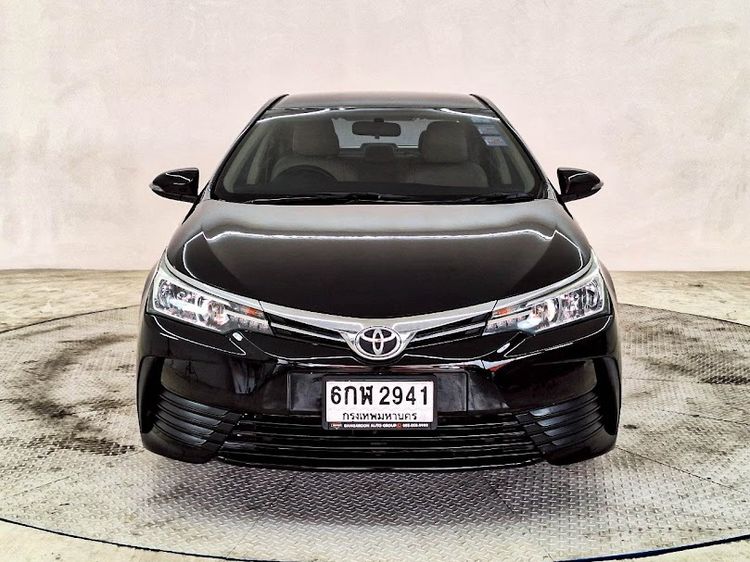 Toyota Altis 2017 1.6 G Sedan เบนซิน ไม่ติดแก๊ส เกียร์อัตโนมัติ ดำ รูปที่ 2
