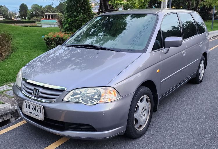 Honda Odyssey 2002 2.3 VTi Utility-car เบนซิน เกียร์อัตโนมัติ เทา