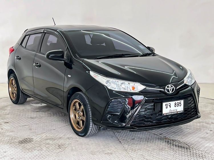 Toyota Yaris 2022 1.2 Entry Sedan เบนซิน ไม่ติดแก๊ส เกียร์อัตโนมัติ ดำ รูปที่ 3