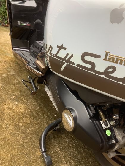 ขาย Lambretta X 300 77th Anniversary Limited Edition รูปที่ 4