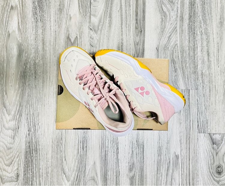 อุปกรณ์แบตมินตัน รูปที่ 6