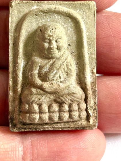 หลวงปู่ทวดเนื้อขาว พิมพ์สี่เหลี่ยม ฝังตะกรุด  รูปที่ 15