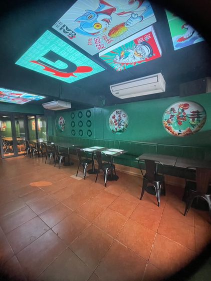  A building in Thonglor with 30 parking spots